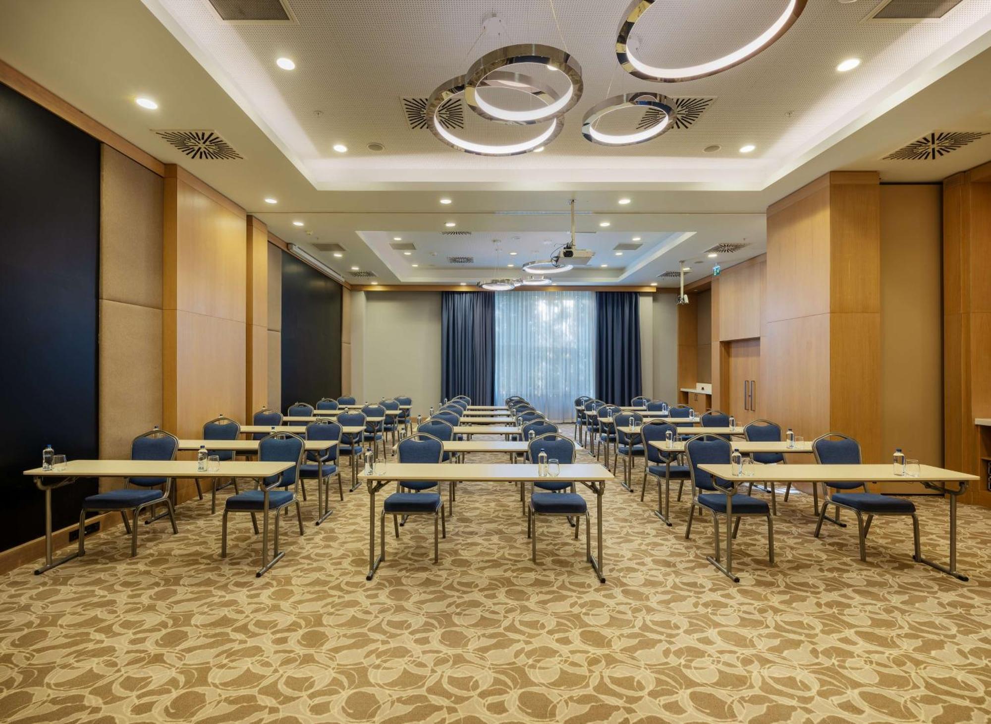 Park Inn By Radisson Samsun Exterior foto