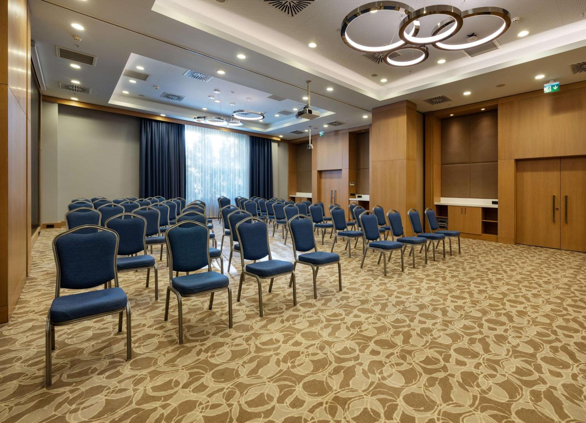 Park Inn By Radisson Samsun Exterior foto